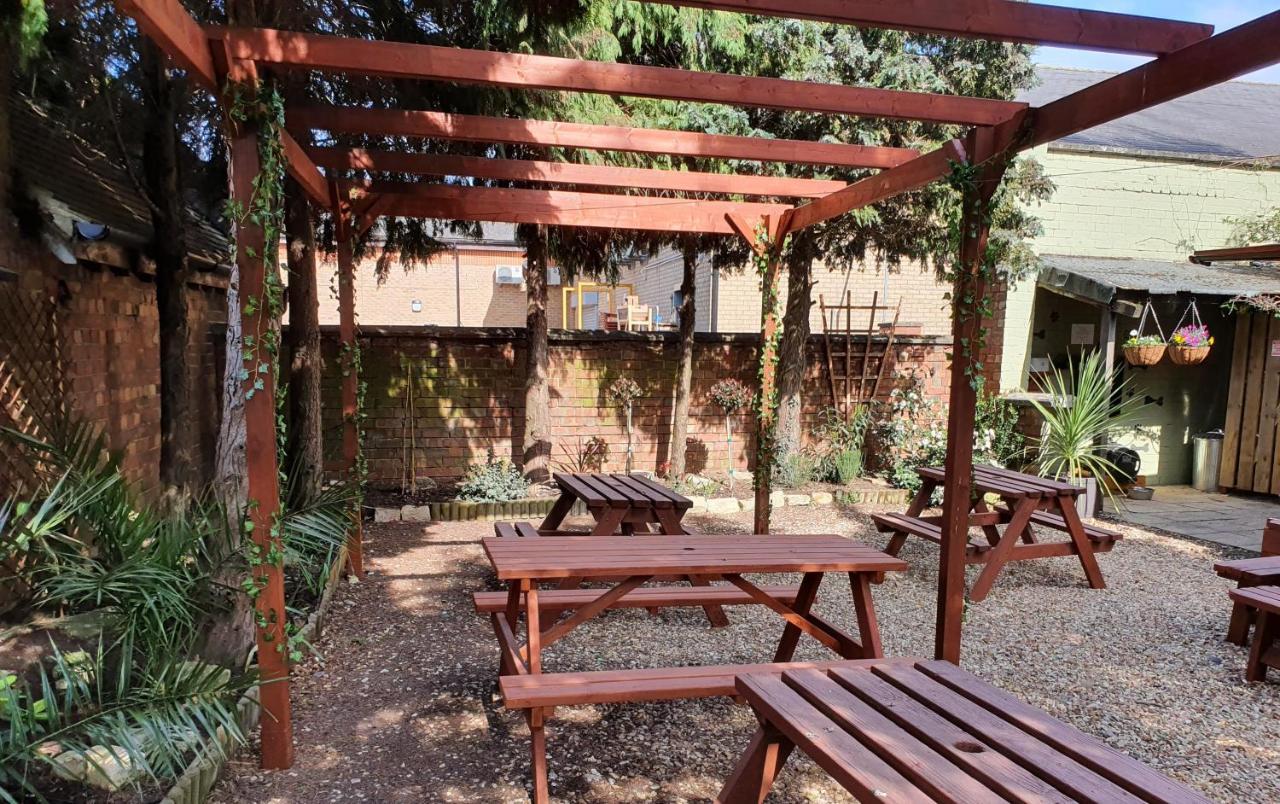 The Court House Inn Thrapston  Zewnętrze zdjęcie